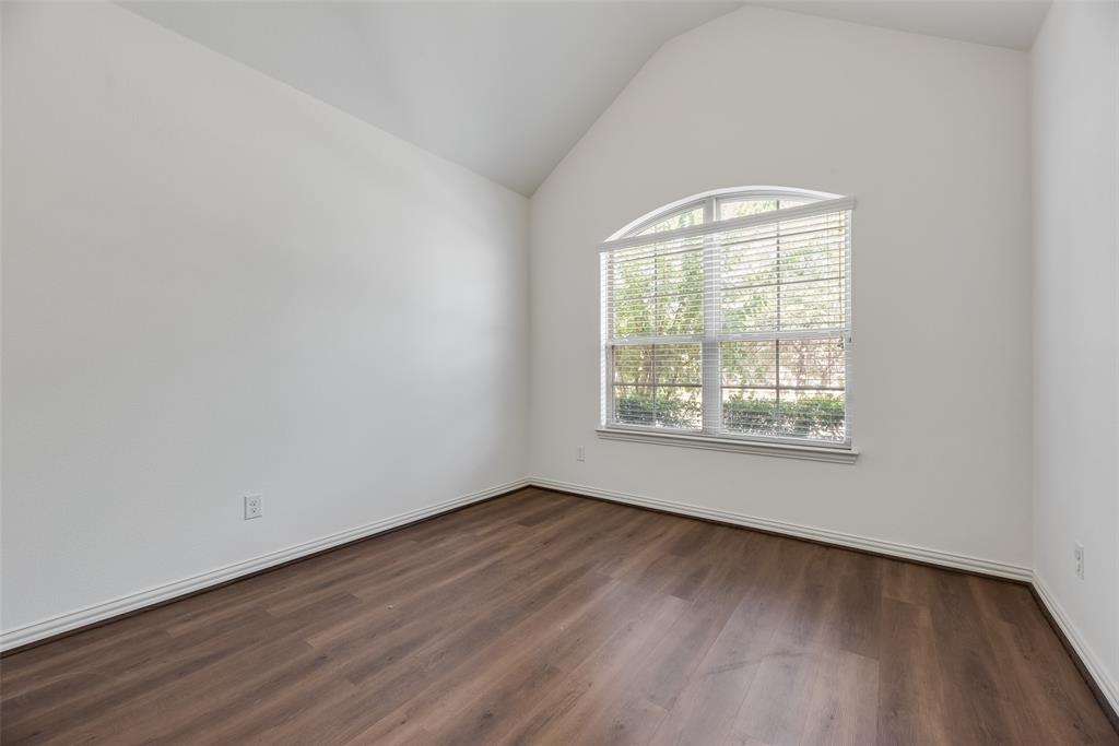 812 Overton Avenue Property Photo 24