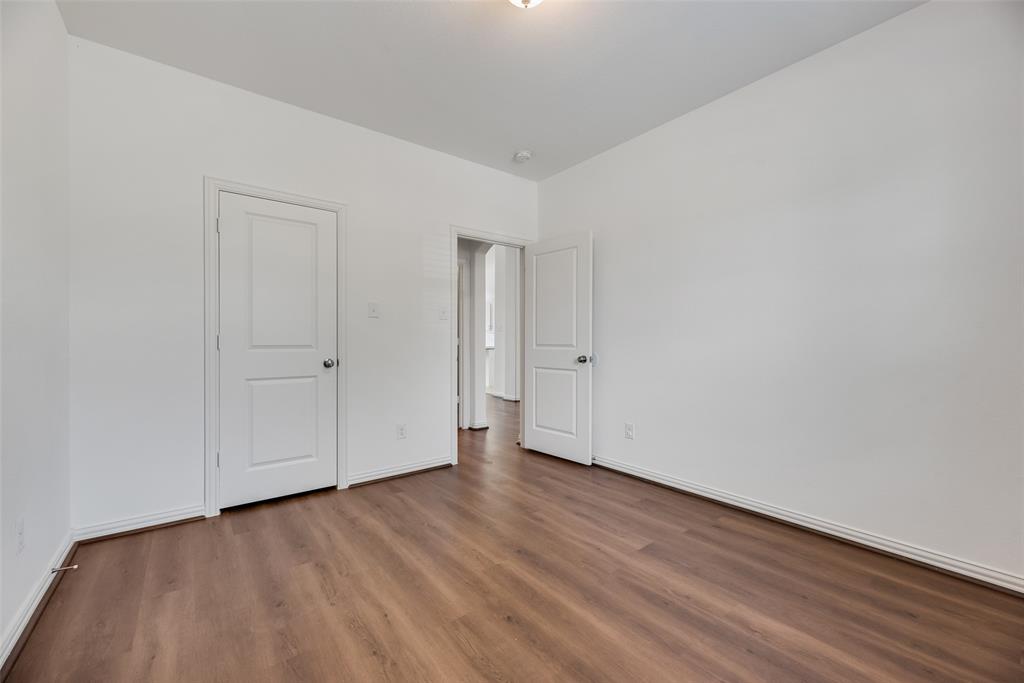 812 Overton Avenue Property Photo 26