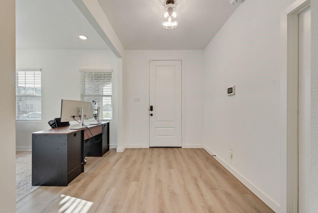 681 Tyronza Property Photo 4