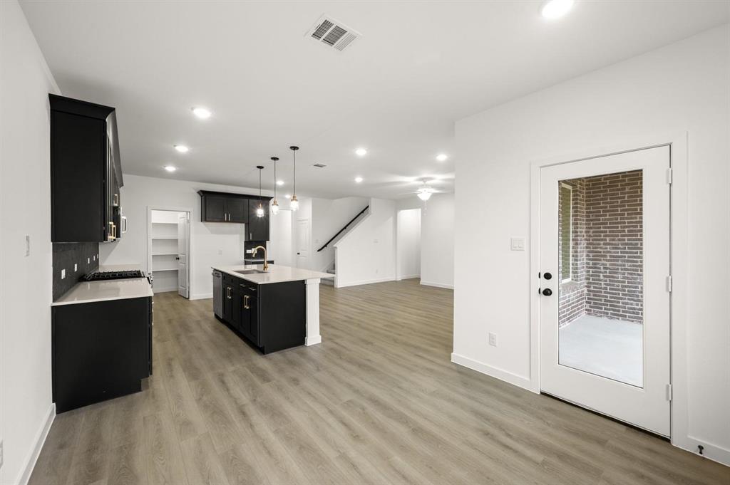 681 Tyronza Property Photo 10