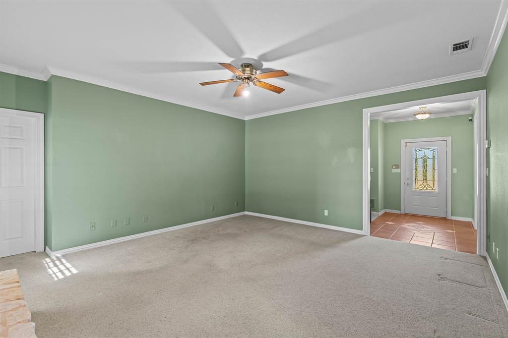 872 County Road 1670 Property Photo 10