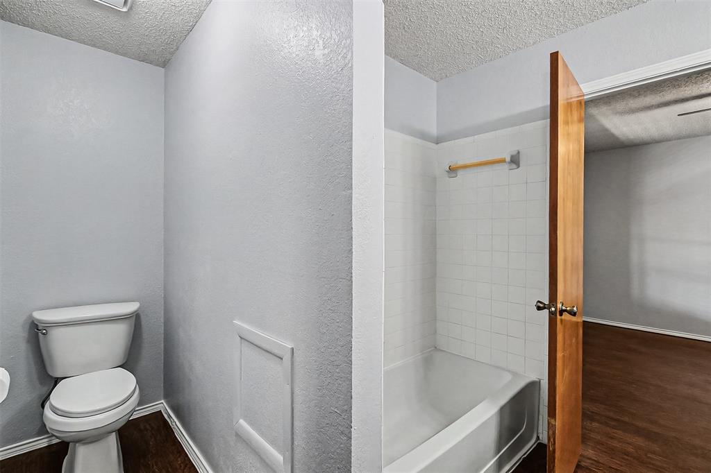 5211 Wild West Drive Property Photo 16