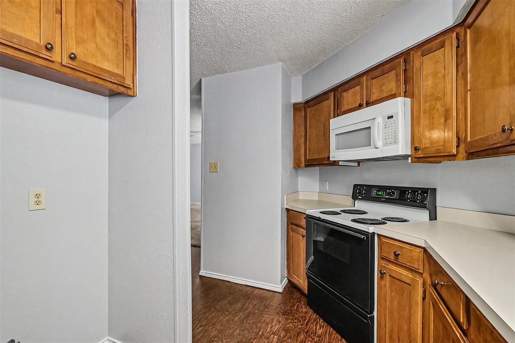5211 Wild West Drive Property Photo 18