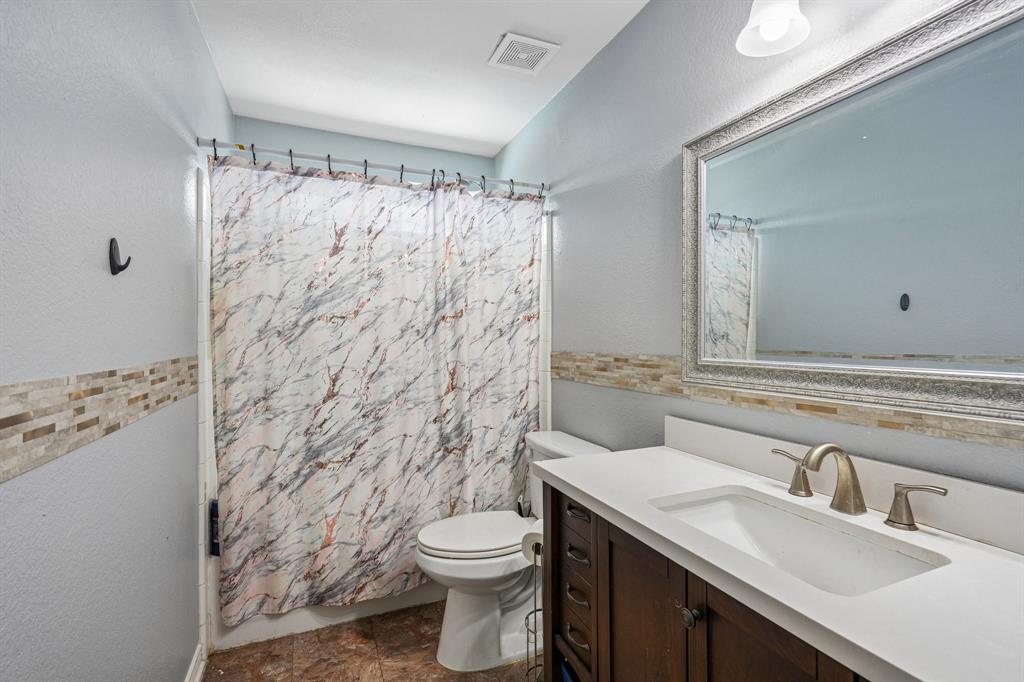 206 Tanglewood Drive Property Photo 27