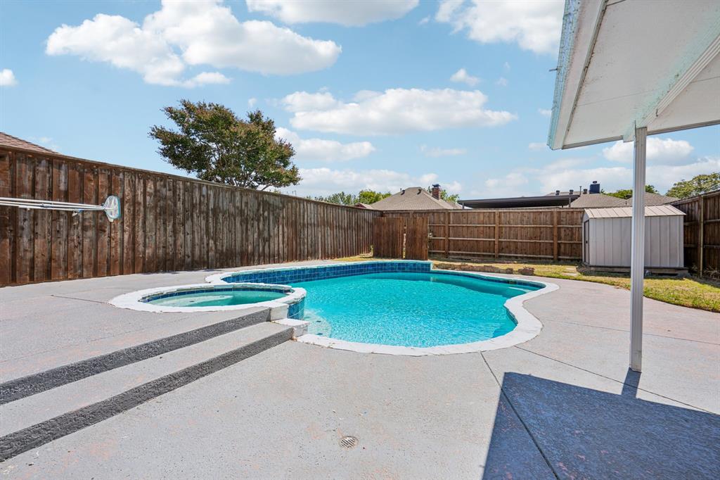 206 Tanglewood Drive Property Photo 33
