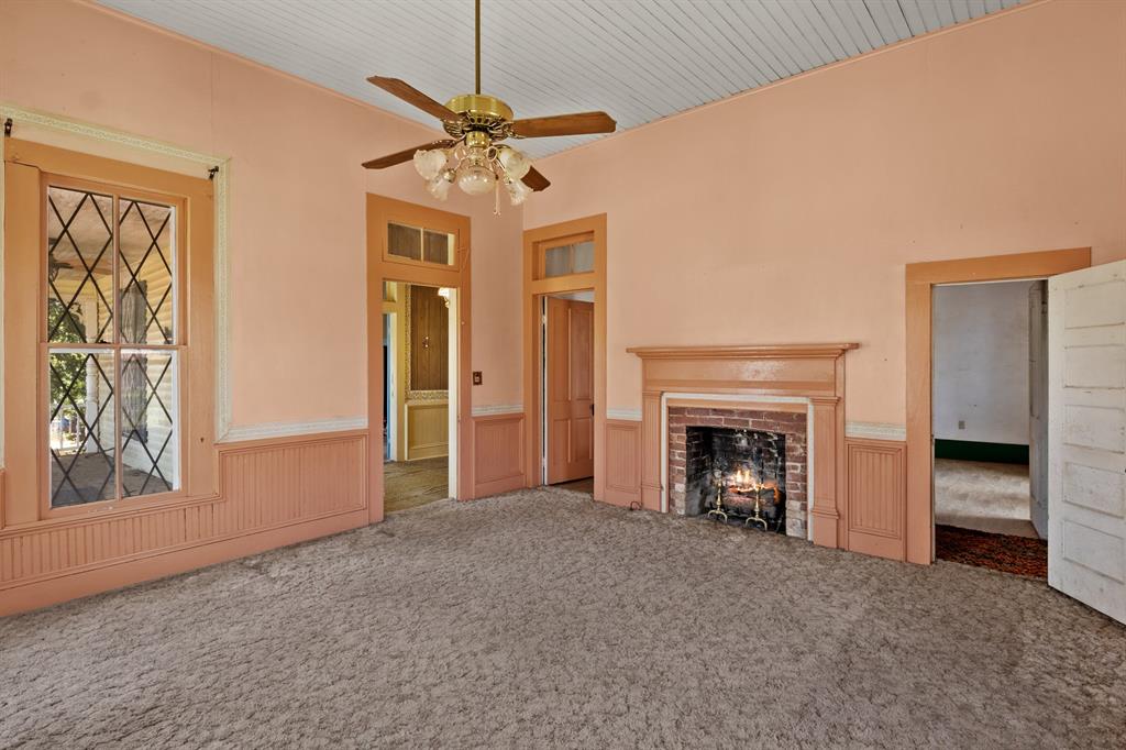 411 Ellis Property Photo 3