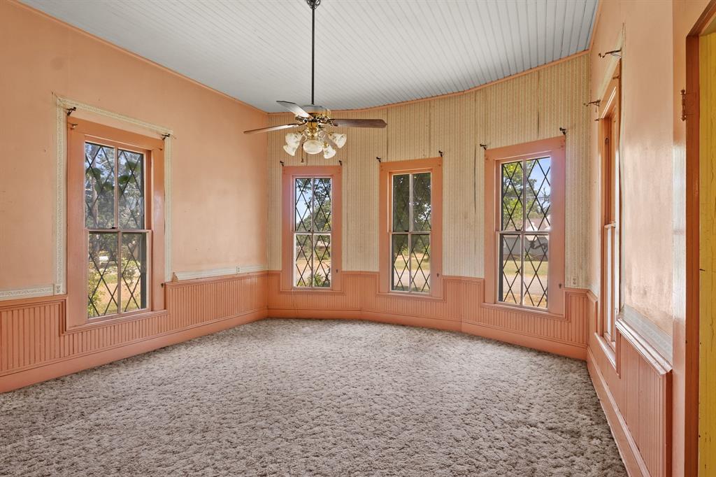 411 Ellis Property Photo 4