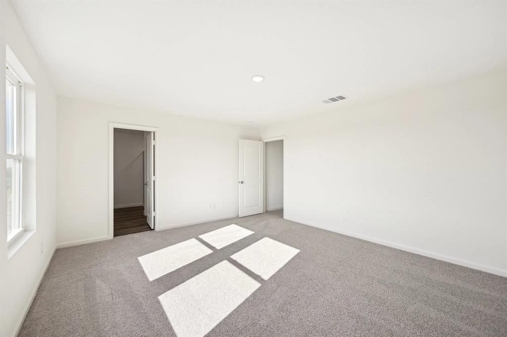 2104 Stampede Drive Property Photo 31