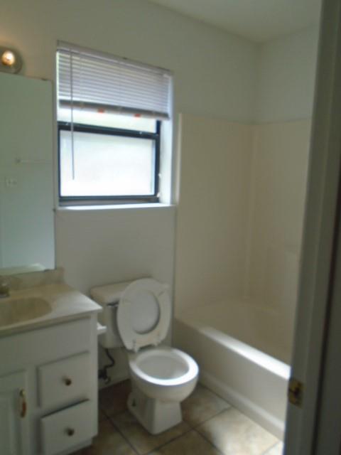 3910 Trinity Lane Property Photo 9