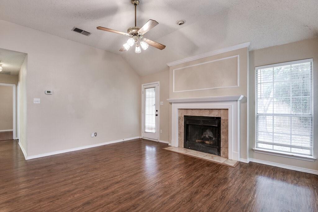 952 Freshwood Court Property Photo 11