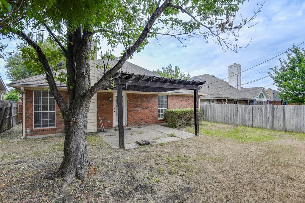 952 Freshwood Court Property Photo 20