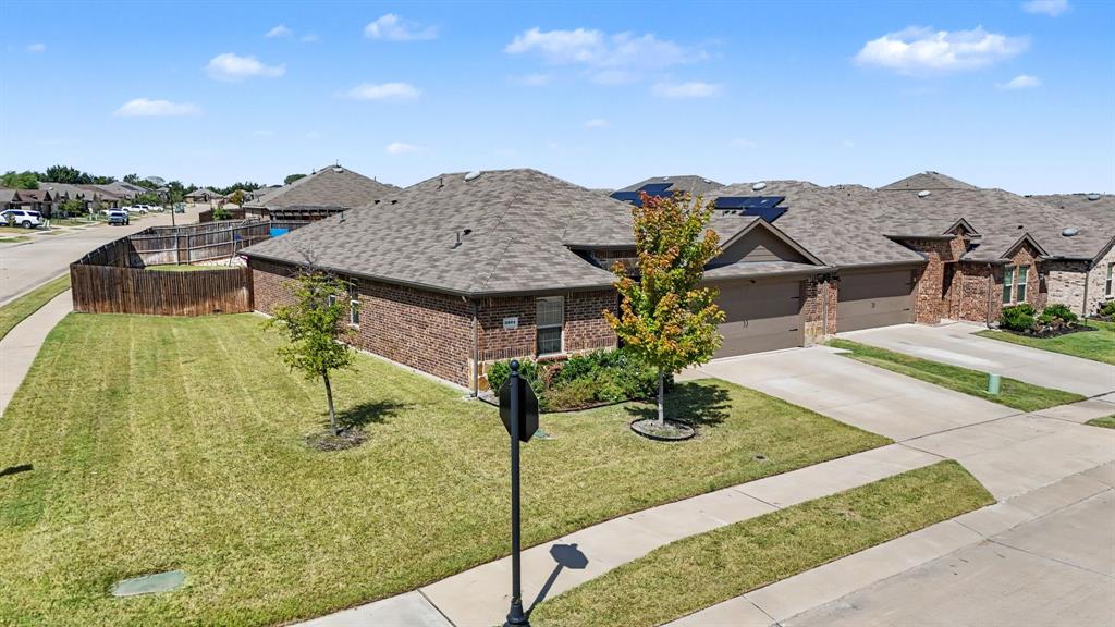 3204 Everly Drive Property Photo 2