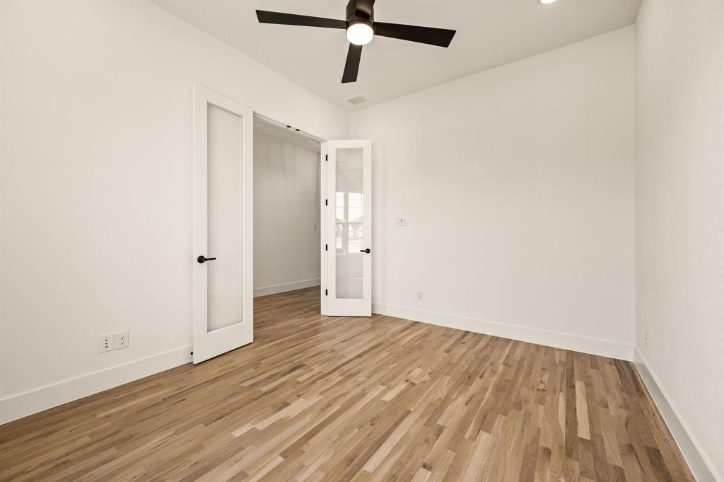 957 Highlands Avenue Property Photo 6