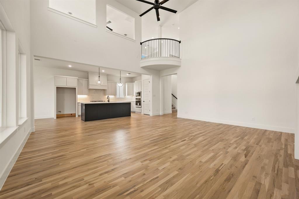957 Highlands Avenue Property Photo 10