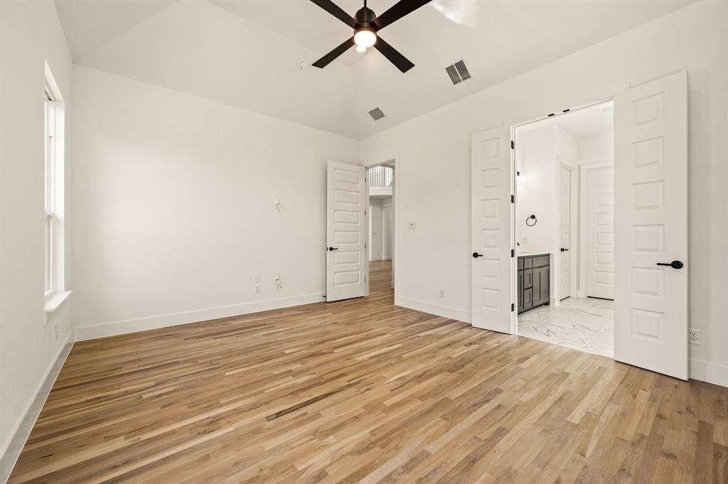 957 Highlands Avenue Property Photo 20