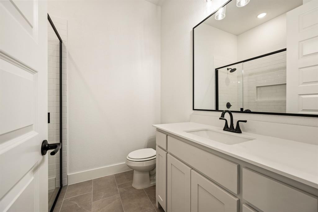 957 Highlands Avenue Property Photo 27
