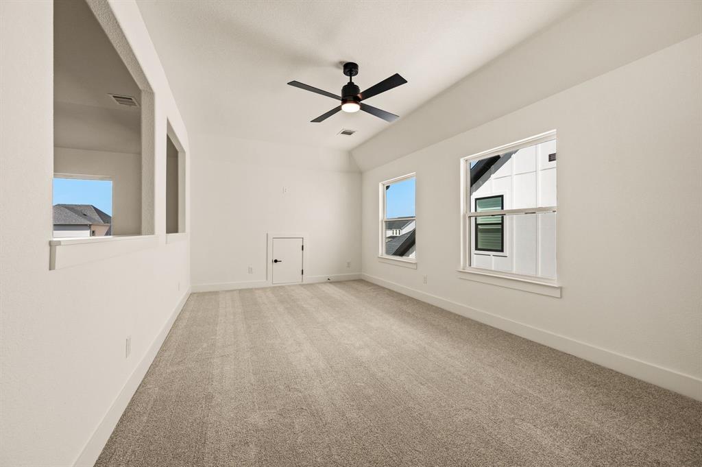 957 Highlands Avenue Property Photo 29