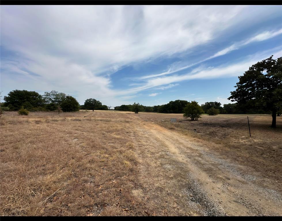 8 Aurora Court Property Photo 2