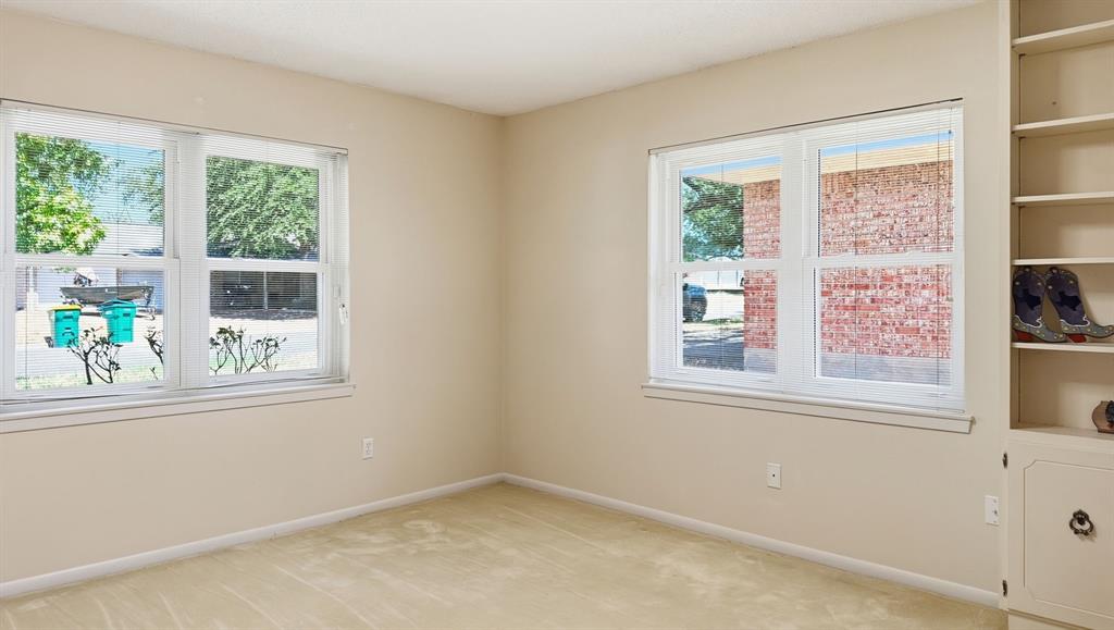 2512 Lowrey Drive Property Photo 16