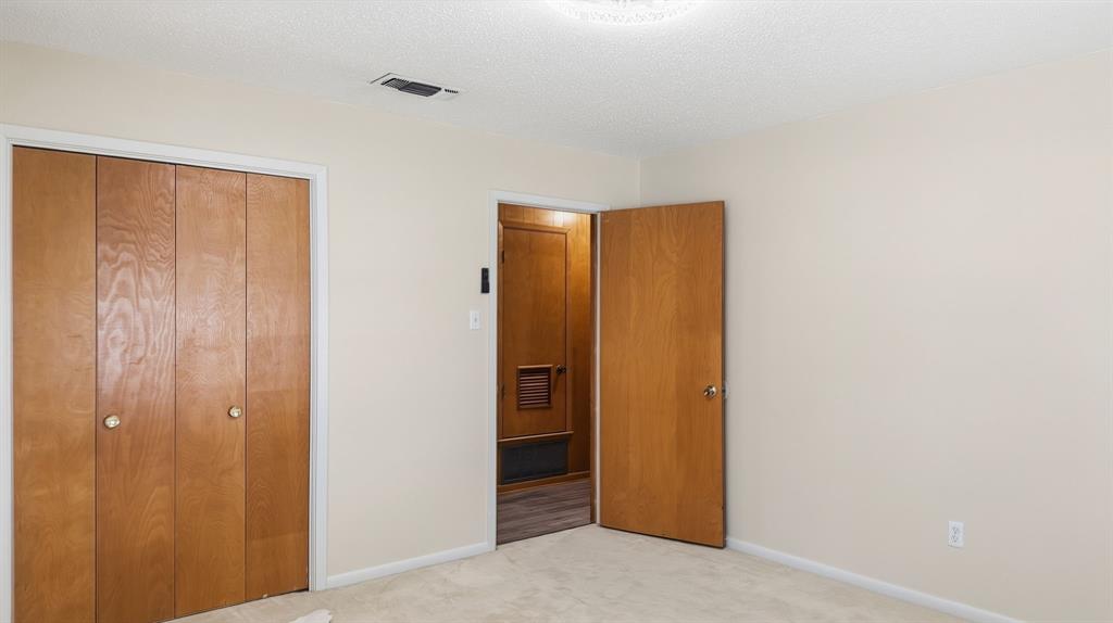 2512 Lowrey Drive Property Photo 18