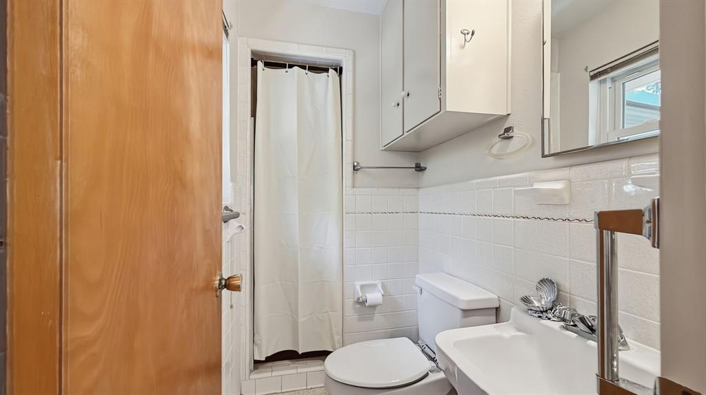 2512 Lowrey Drive Property Photo 20