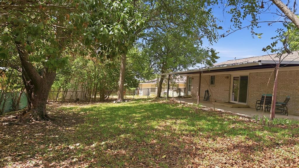 2512 Lowrey Drive Property Photo 22
