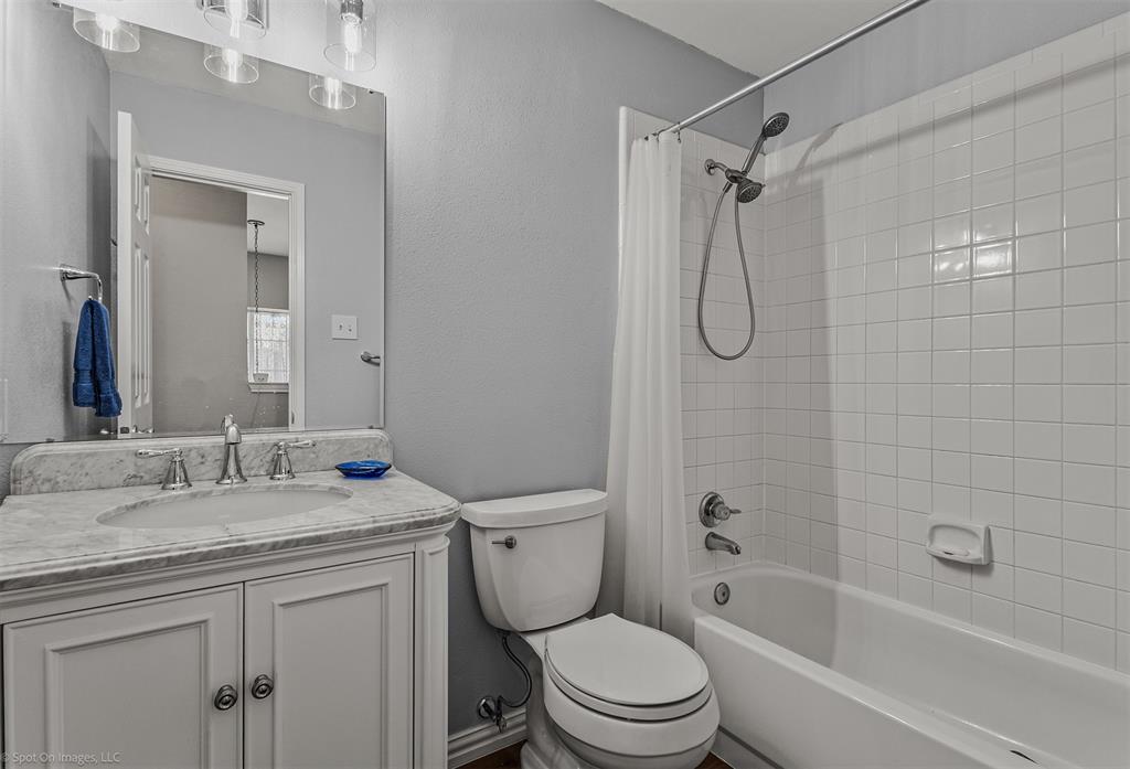 716 Waterwood Lane Property Photo 15
