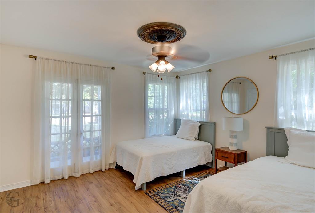 213 Leo Avenue Property Photo 17
