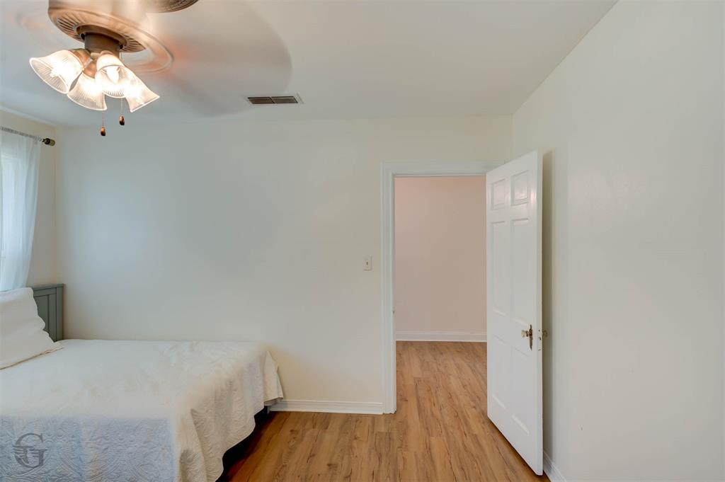 213 Leo Avenue Property Photo 18