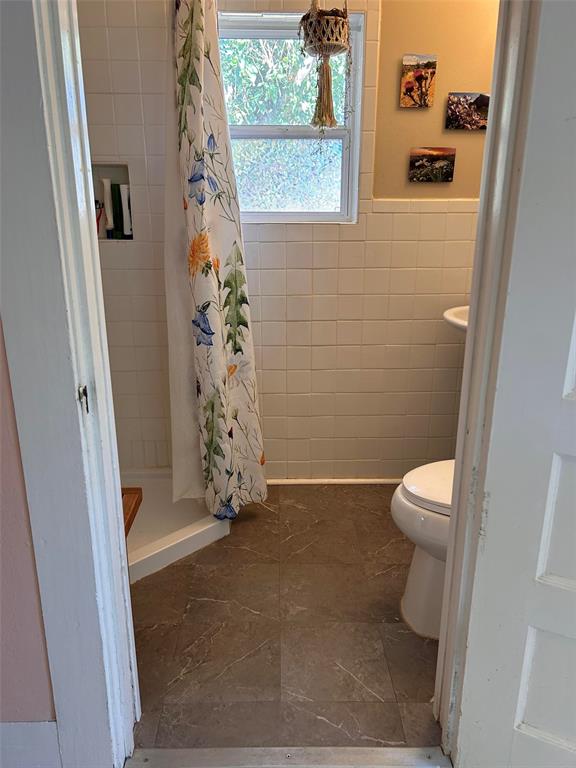 910 Plainview Road Property Photo 13