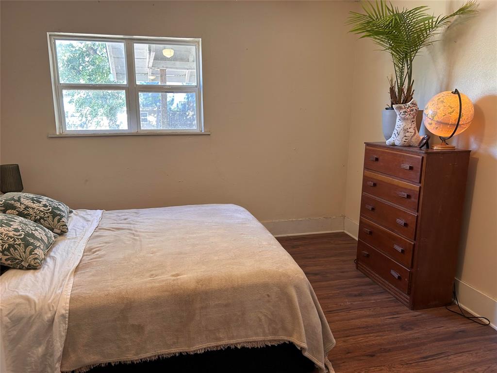 910 Plainview Road Property Photo 15
