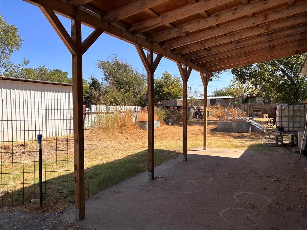 910 Plainview Road Property Photo 19