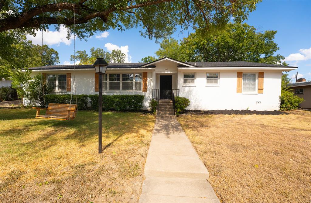 1117 Rambler Drive Property Photo 1