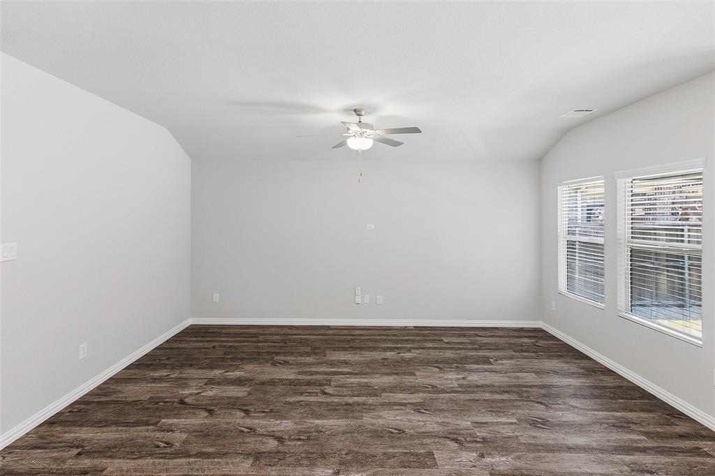 5556 Cypress Willow Bend Property Photo 12