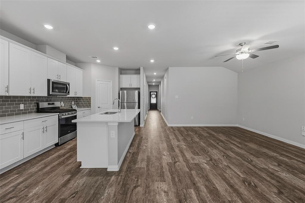 5556 Cypress Willow Bend Property Photo 18