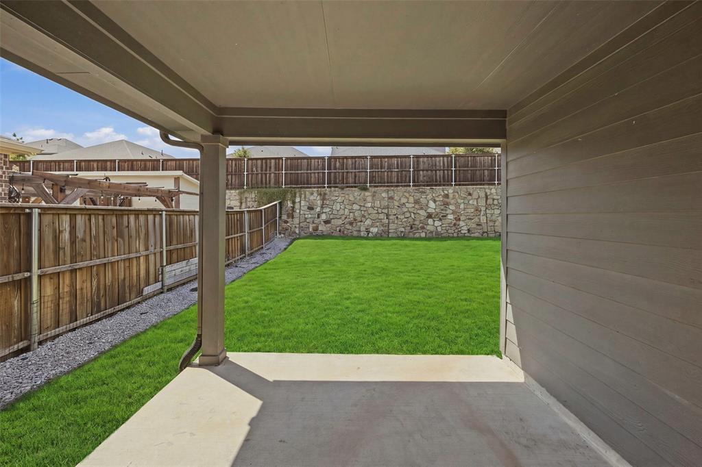 5556 Cypress Willow Bend Property Photo 33