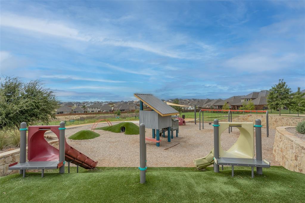 5556 Cypress Willow Bend Property Photo 40