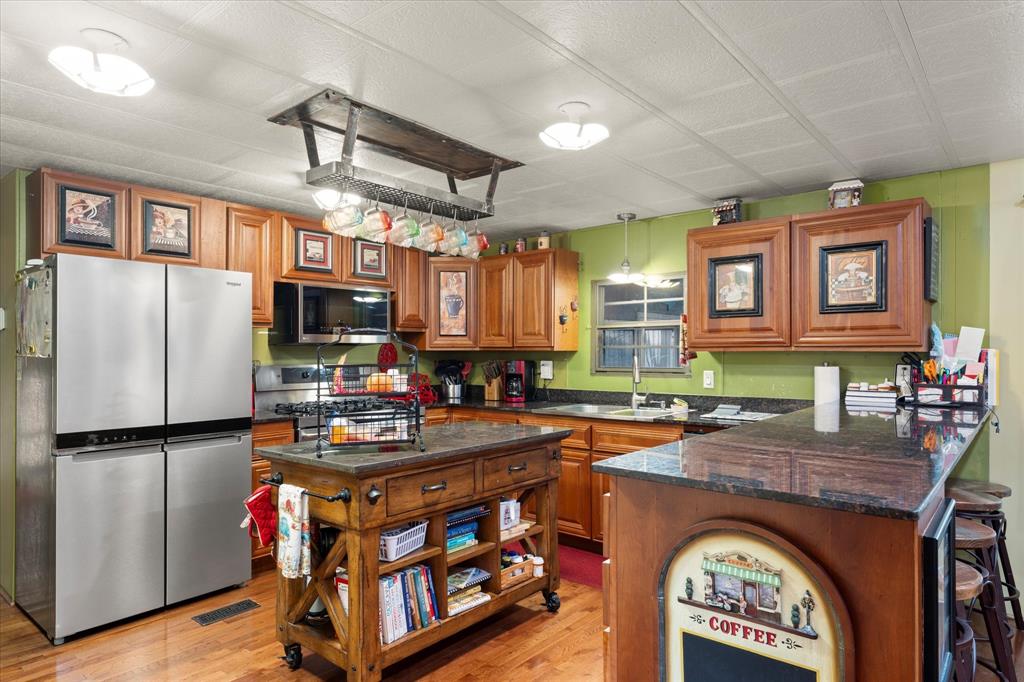 308 Causeway Cove Property Photo 5