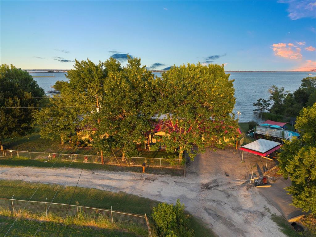 308 Causeway Cove Property Photo 13