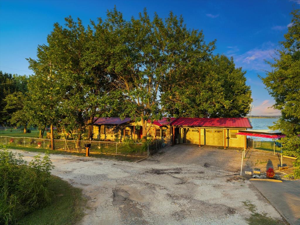308 Causeway Cove Property Photo 14