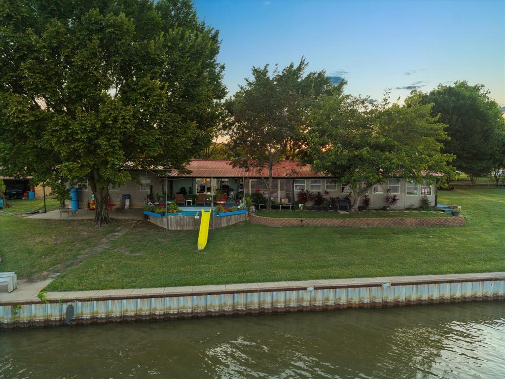 308 Causeway Cove Property Photo 17