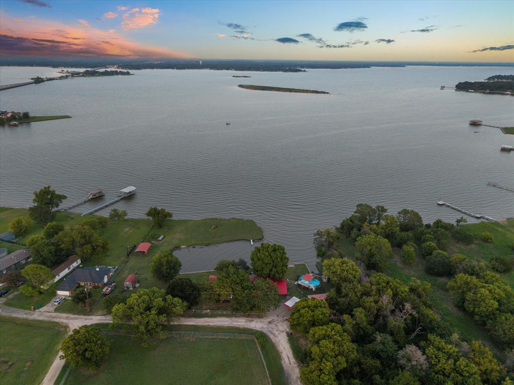 308 Causeway Cove Property Photo 26