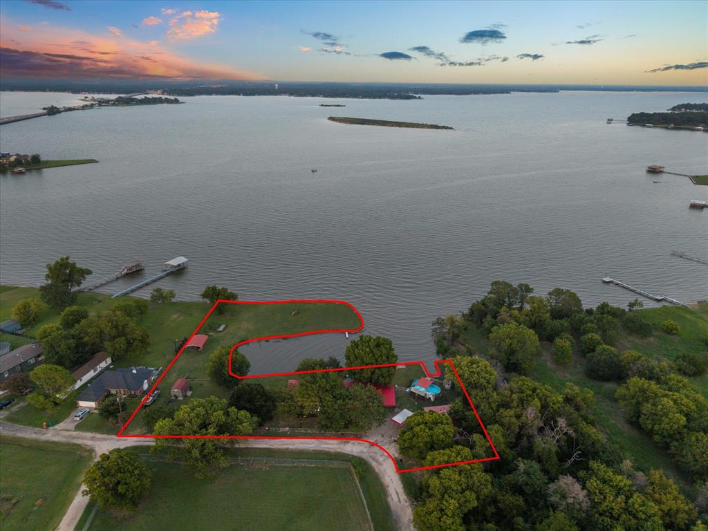 308 Causeway Cove Property Photo 27