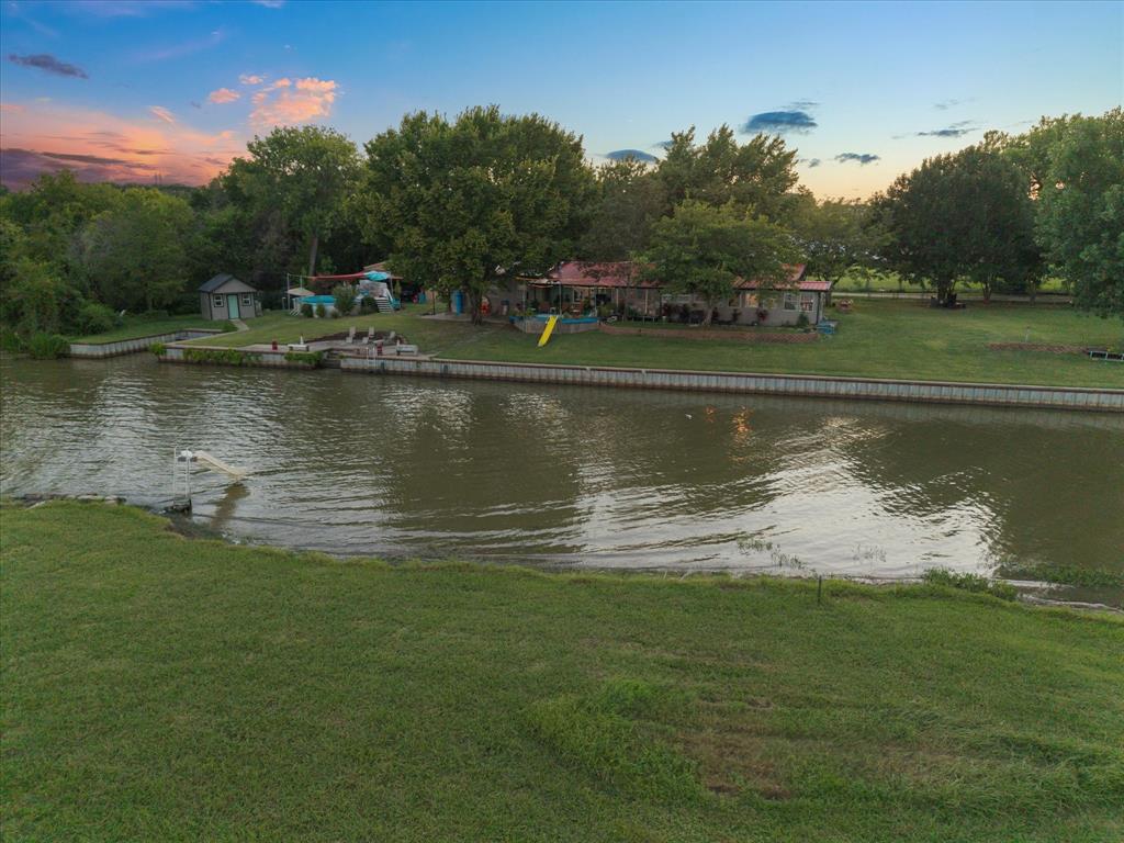 308 Causeway Cove Property Photo 35