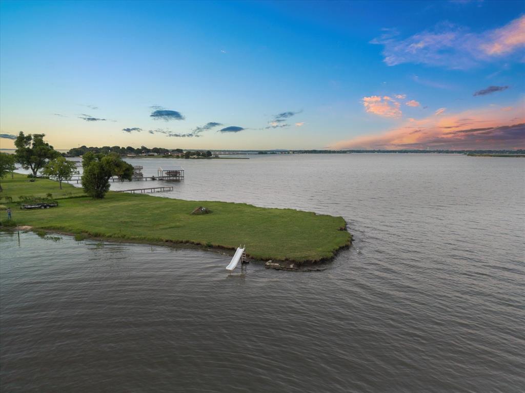 308 Causeway Cove Property Photo 37