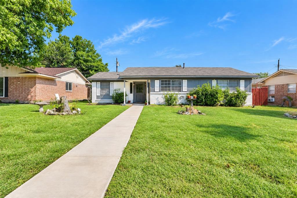 1817 Laurel Lane Property Photo 1