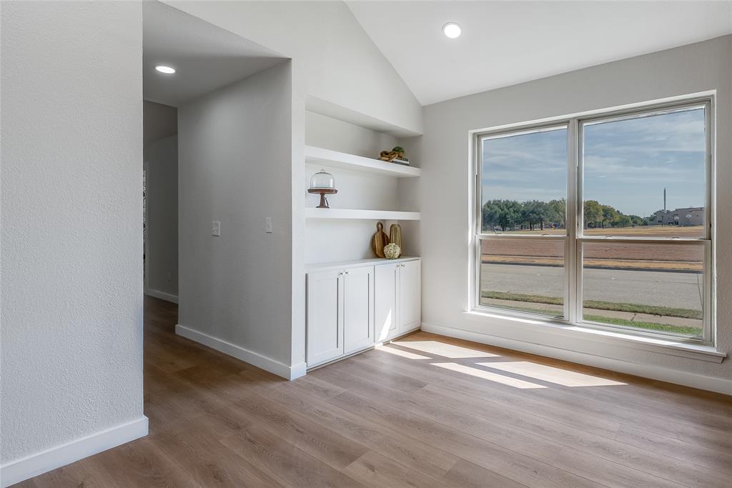 2701 Crow Valley Trail Property Photo 8