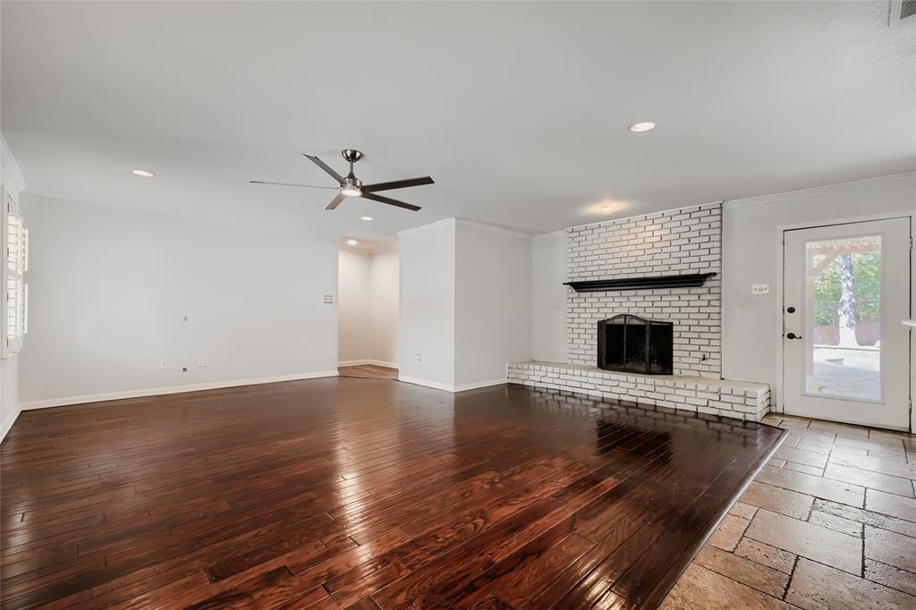 6504 Genoa Road Property Photo 4