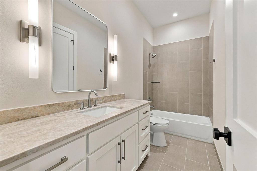 1830 Heritage Knoll Drive Property Photo 27