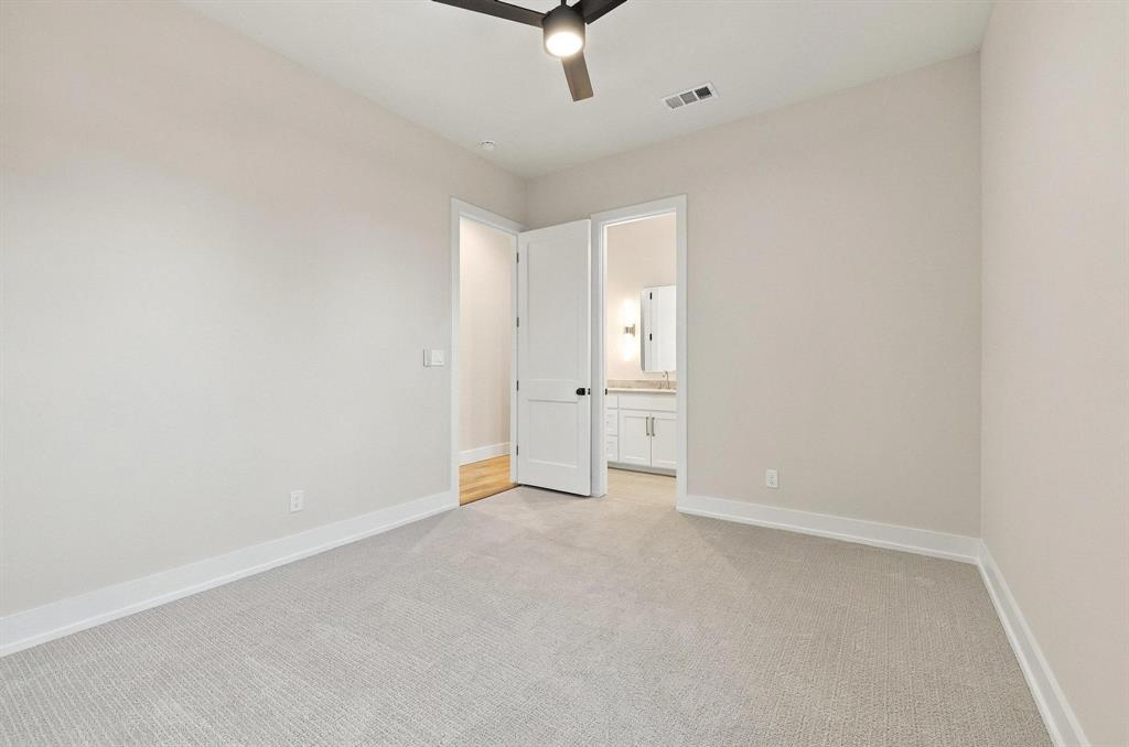 1830 Heritage Knoll Drive Property Photo 28